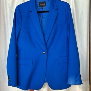 Banana Republic Women’s Long and Lean Blazer in Blue Size 14. Like New